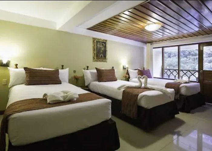 Hotel Santuario 3*