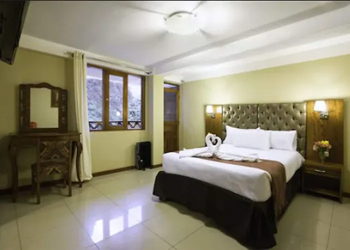 Santuario Hotel 3*