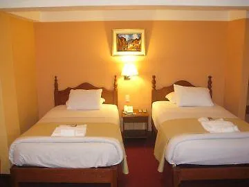 Santuario Hotel 3*