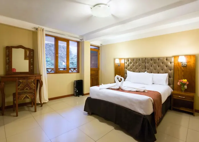 Santuario Hotel 3*